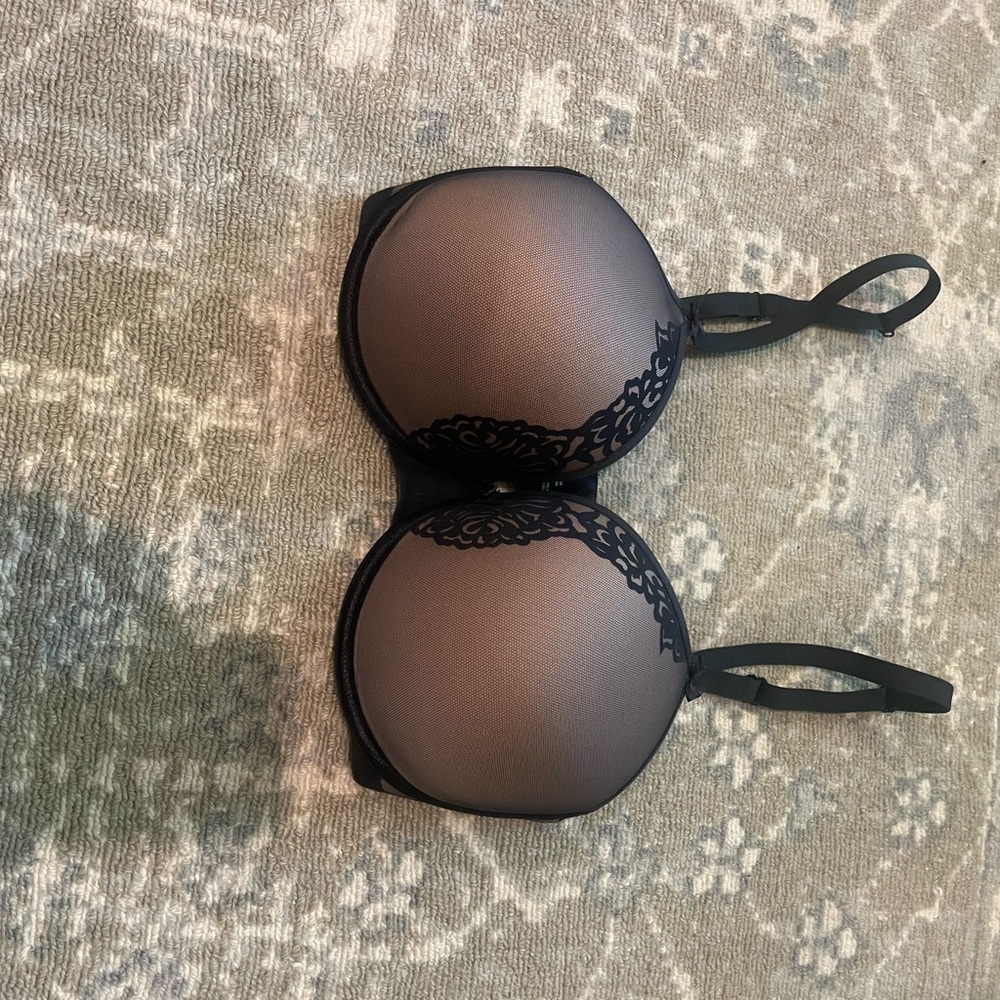 Elegant Black Lace Bra